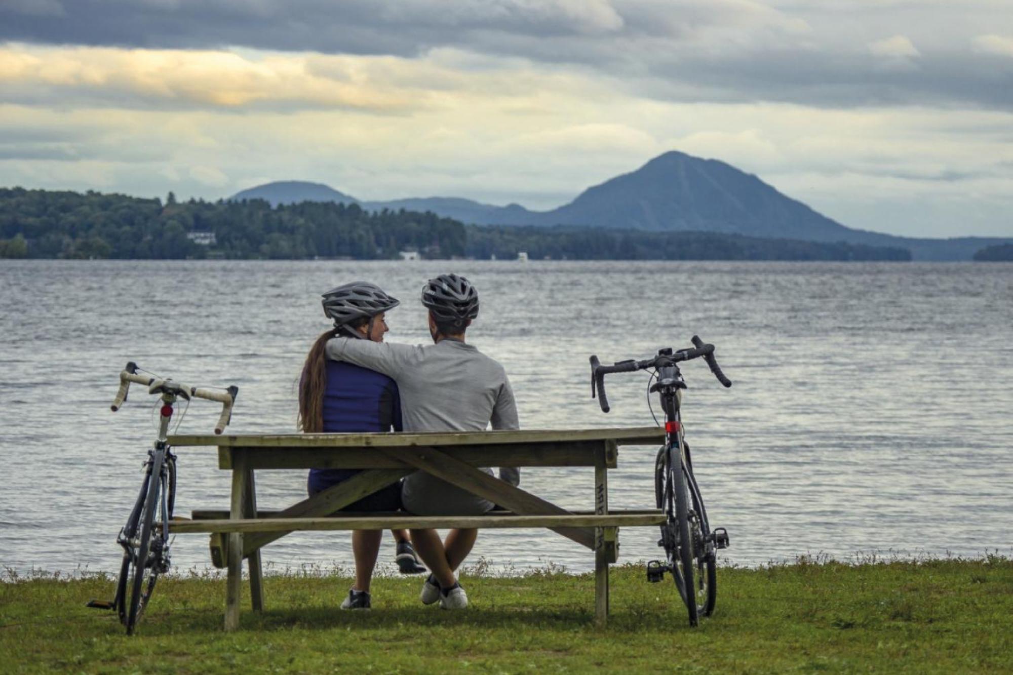 Au Sommet Du Lac Magog Екстер'єр фото