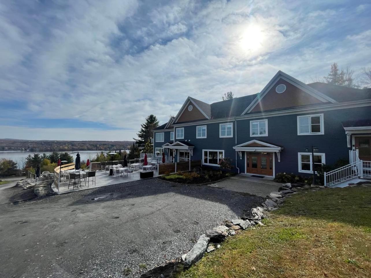 Location Au Sommet Du Lac Magog Екстер'єр фото