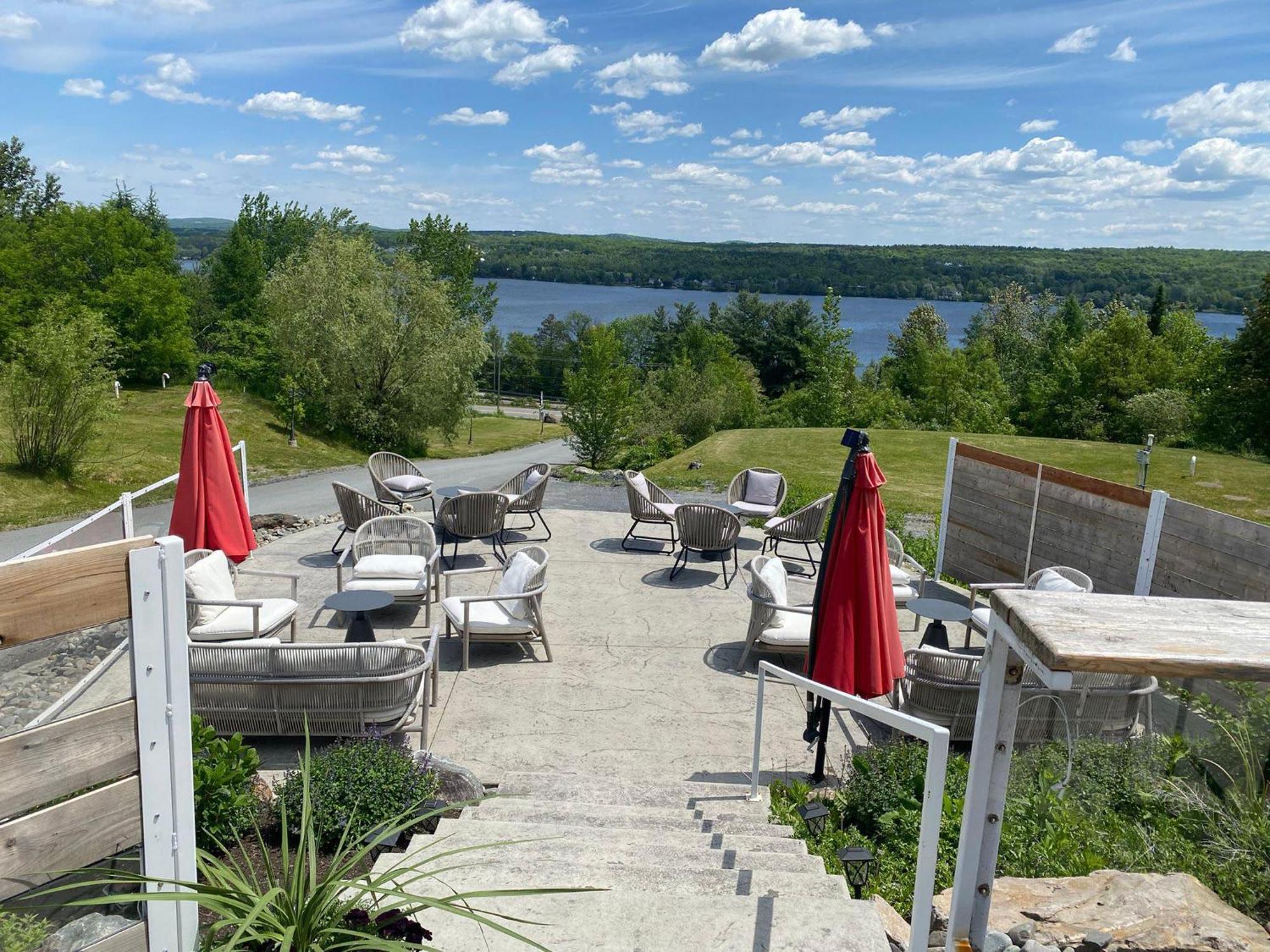 Location Au Sommet Du Lac Magog Екстер'єр фото
